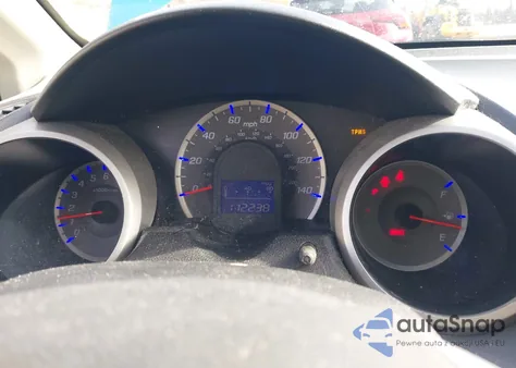 2013 Honda Fit z USA, uszkodzony, nr VIN JHMGE8H35DC047458